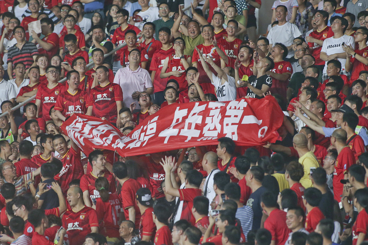 屠杀队激动庆祝胜利时刻表现酣畅，稳步上升的简单介绍