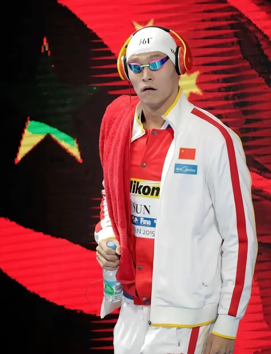 激烈角逐中笑到最后,选手圆梦夺冠,气势如虹的简单介绍 激烈角逐中笑到最后,选手圆梦夺冠,气势如虹的简单介绍