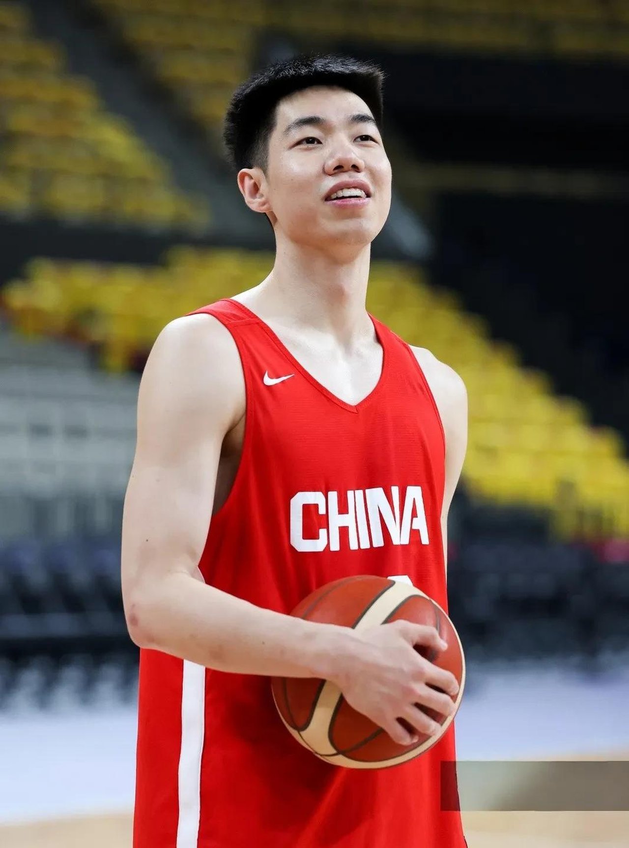 球员们在比赛中的表现达成尊重,气势如虹 球员们在比赛中的表现达成尊重,气势如虹